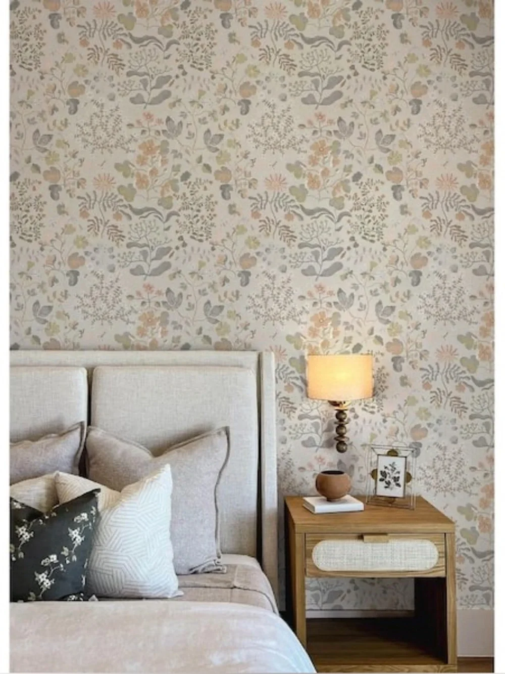 Groh Neutral Floral - A-Street Wallpaper- 4143-22004 | Botanica